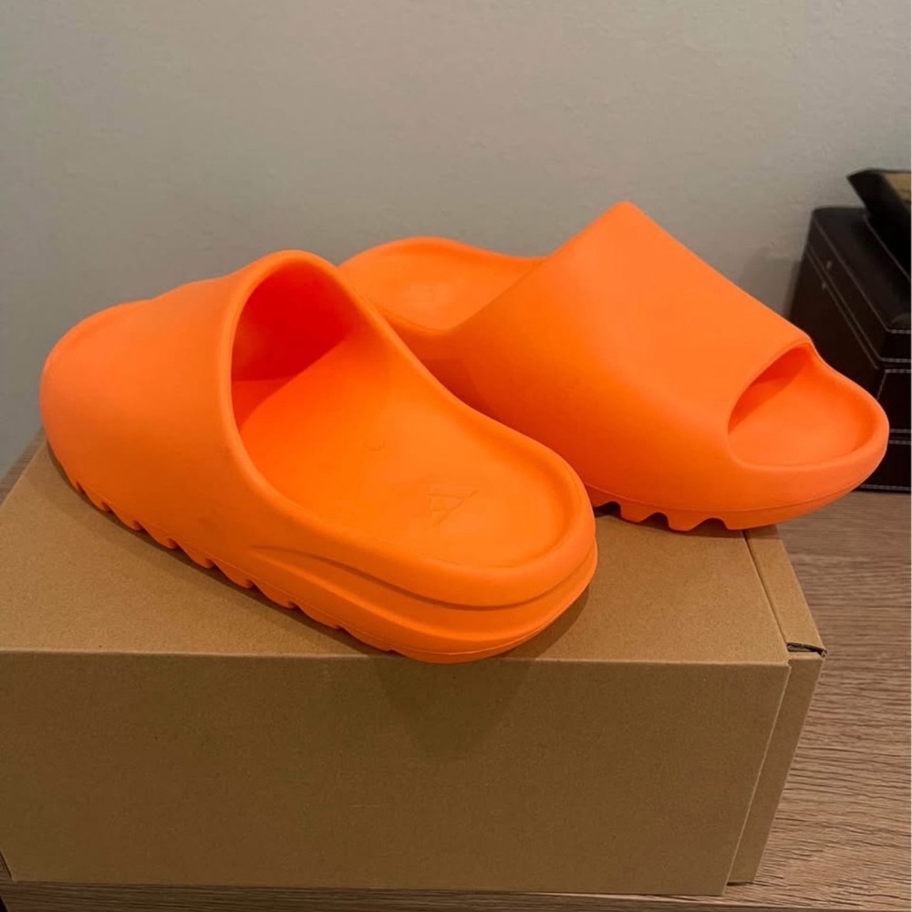 Yeezy Orange Slides